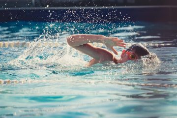 9 סיבות טובות מדוע אסור לוותר על שחייה